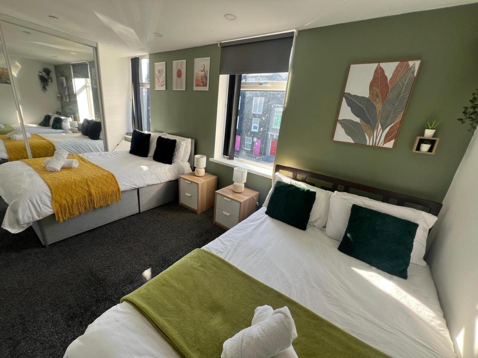 City Centre Location! For Business And Leisure! 5/6 Guests Cardiff Bagian luar foto